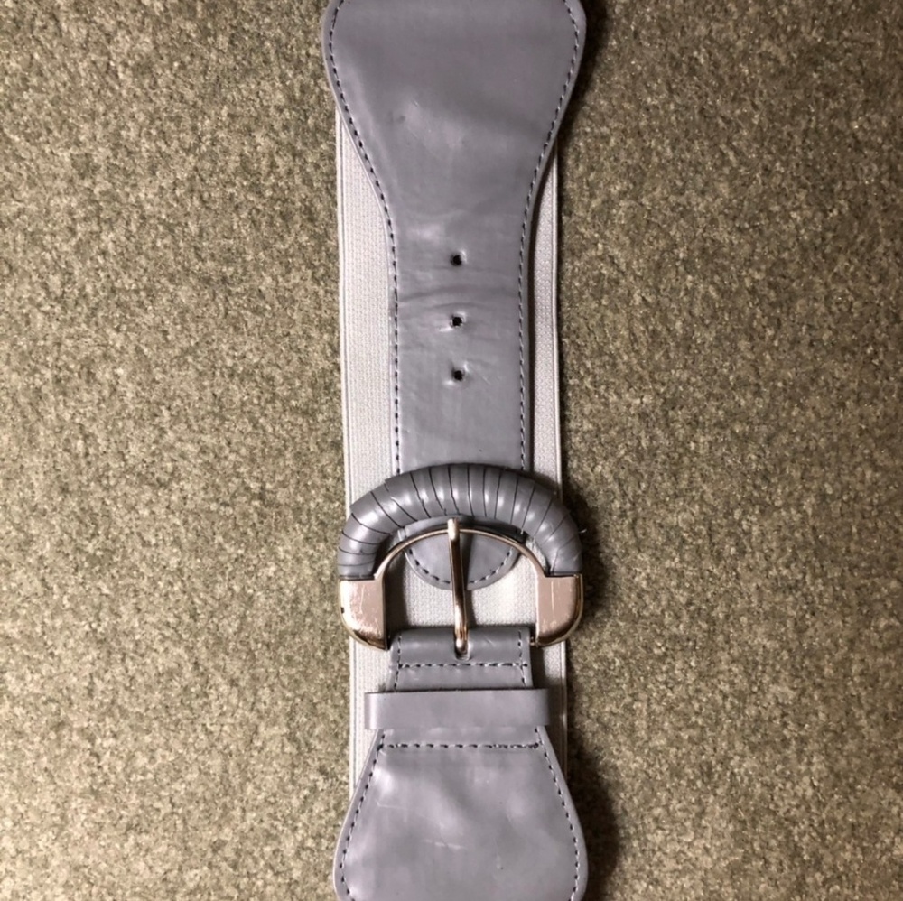 Thick grey elastic belt size small